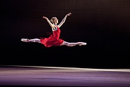 Dagmara Dryl w balecie „In Light and Shadow” Krzysztofa Pastora, fot. Ewa Krasucka