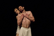 Anna Lorenc i Sebastian Solecki w balecie „When You End and I Begin...” Roberta Bondary, fot. Ewa Krasucka