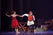 Jacek Tyski i Chinara Alizade w „Don Kichocie” Alexeia Fadeyecheva, fot. Ewa Krasucka