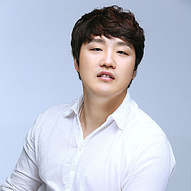 Kim Keon Woo