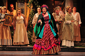 photo by Ewa Krasucka