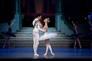 Izabela Milewska and Robert Gabdullin in Frederick Ashton's 'Cinderella', photo: Ewa Krasucka