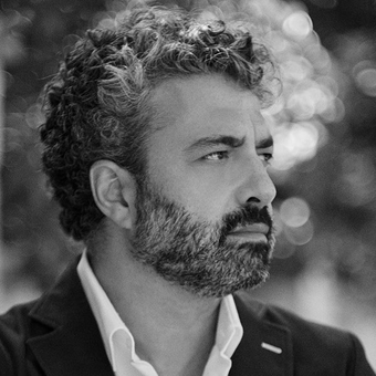 Manuel Coves