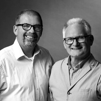 Charles Cusick Smith i Phil R. Daniels