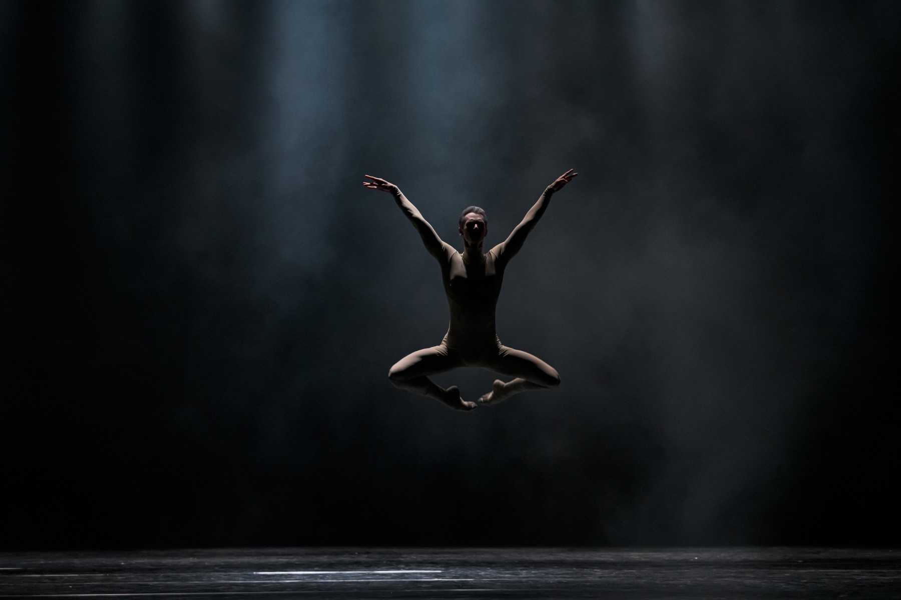 Vibrations Czech National Ballet : Teatr Wielki Opera Narodowa