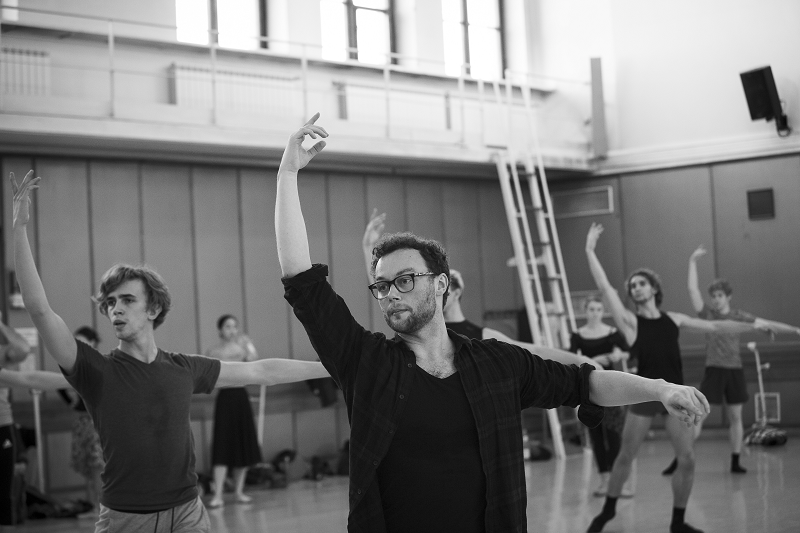 Pictured: Liam Scarlett and Polish National Ballet dancers in rehearsal for Notre Chopin