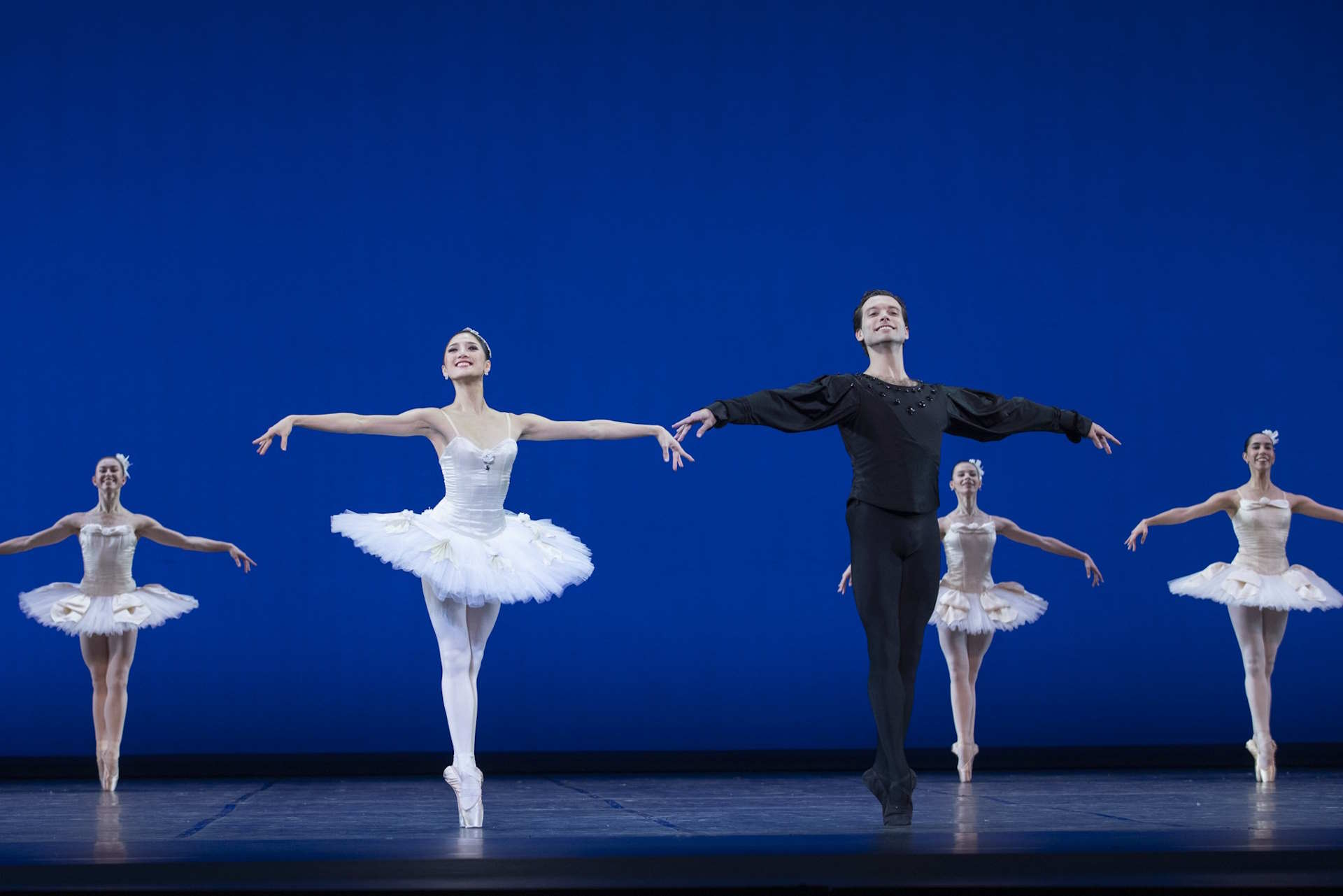 Hye Ji Kang i Diogo de Oliveira w „Symphony in C”, fot. Ewa Krasucka, © The School of American Ballet 