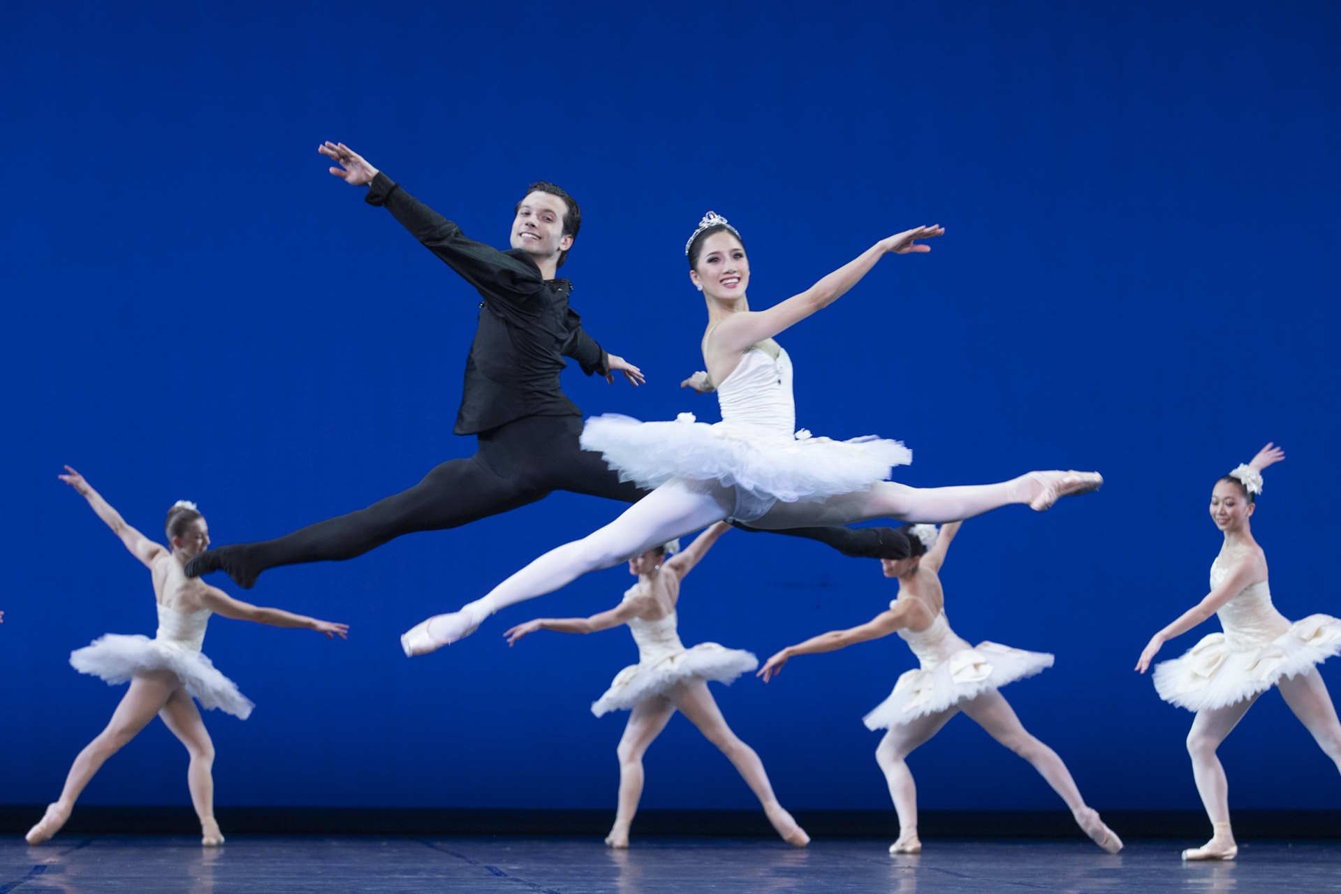 Hye Ji Kang i Diogo de Oliveira w „Symphony in C”, fot. Ewa Krasucka, © The School of American Ballet