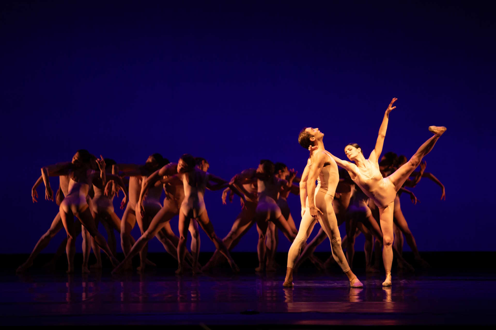 Yana Shtanhei i Marco Esposito w balecie „Kilar Concerto”, fot. Ewa Krasucka